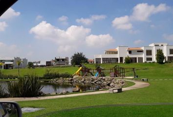 Lote de Terreno en  Calle Paseo Del Manantial, Res Cond Campo De Golf Santa Anita, Tlajomulco De Zúñiga, Jalisco, 45640, Mex