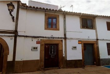 Chalet en  Valencia De Alcantara, Cáceres Provincia