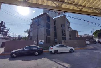 Edificio en  Avenida Satélite 42-42, Viveros, Fracc Residencias Del Parque, Tlalnepantla De Baz, México, 54080, Mex
