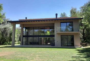 Casa en  Avándaro, Valle De Bravo