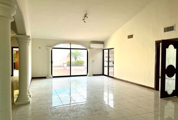 Casa en  Privada Del Valle 600-729, Fracc Residencial La Jolla, San Pedro Garza García, Nuevo León, 66225, Mex