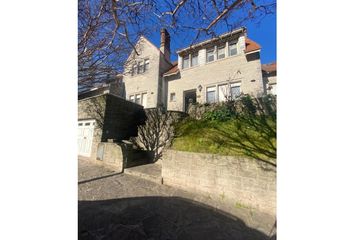 Casa en  Stella Maris, Mar Del Plata