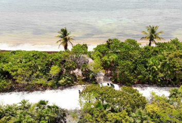 Lote de Terreno en  Mahahual Beach, Mahahual, Quintana Roo, México