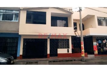 Casa en  Jiron Torre Tagle 33, Urbanización Mariscal Cáceres Sector 2, San Juan De Lurigancho, Lima, Per