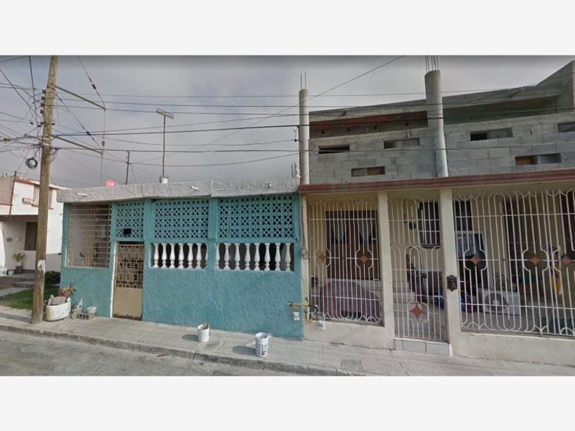 venta Casa en Lomas de Santa Catarina, Santa Catarina (MX21-LH6319)-  