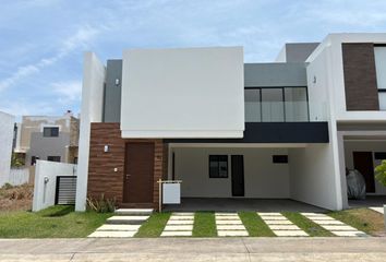 Casa en  Punta Tiburón, Alvarado, Veracruz