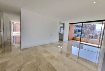 Apartamento en  Castropol, Medellín