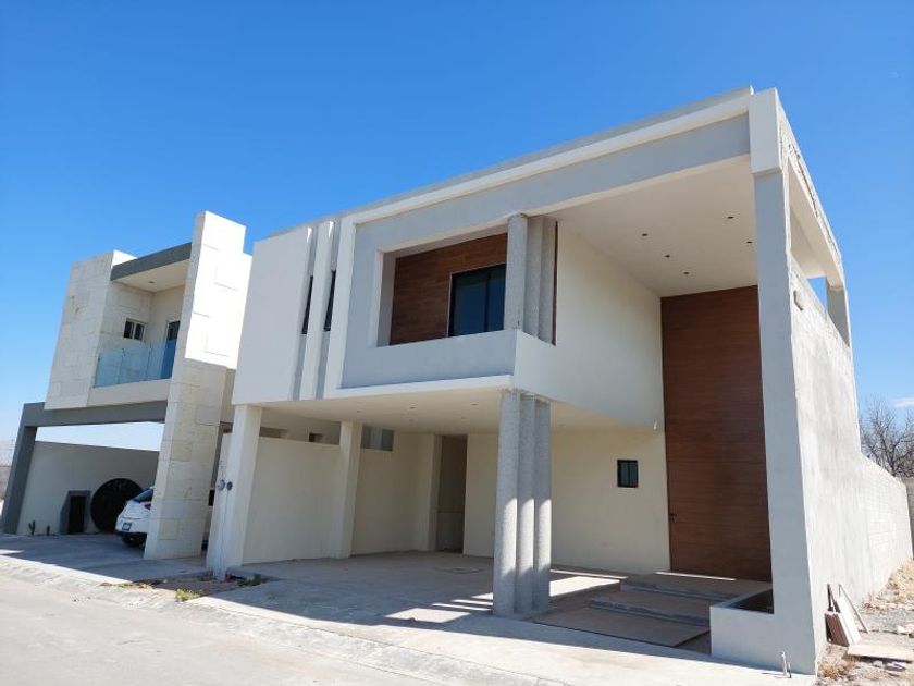 venta Casa en La Aurora, Saltillo, Saltillo, Coahuila (MX22-ME5164)-  