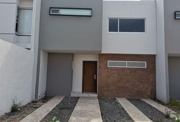 Casa en  Pueblo Nuevo, Corregidora, Corregidora, Querétaro