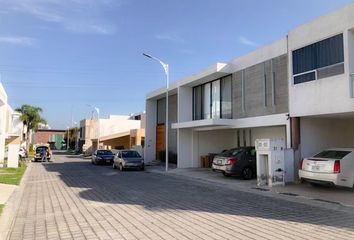 Casa en  San Bernardino Tlaxcalancingo, San Andrés Cholula