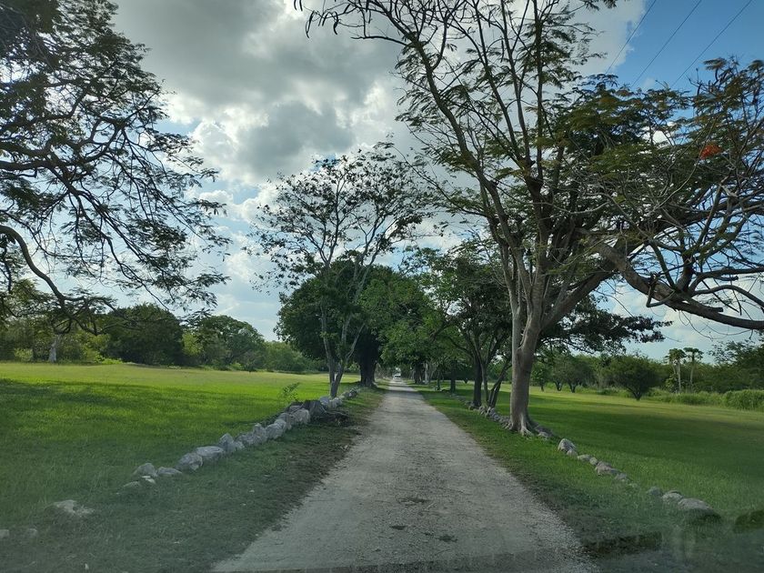 venta Quinta en El Roble Agrícola, Mérida, Yucatán (EBKI4921s) icasas.mx