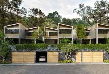 Casa en  Avándaro, Valle De Bravo