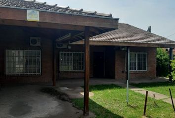 Casa en  Villa Udaondo, Partido De Ituzaingó