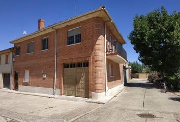 Chalet en  Becerril De Campos, Palencia Provincia