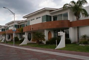 Casa en  El Pueblito, Corregidora, Corregidora, Querétaro