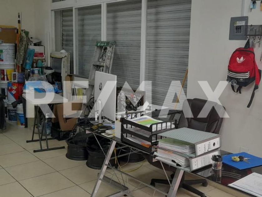 venta Local comercial en Lomas de San Pedrito, Santiago de Querétaro