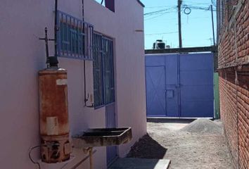 Casa en fraccionamiento en  Calle Roble, Fraccionamiento Las Llaves, Ayala, Morelos, 62715, Mex