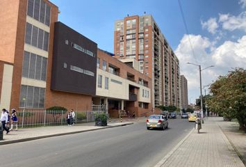 Apartamento en  Cl. 8a Bis #75-35, Bogotá, Colombia