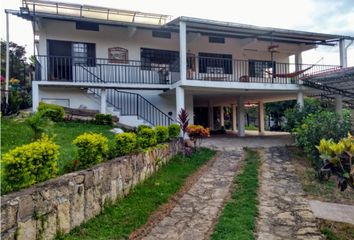 Villa-Quinta en  Pandi, Cundinamarca