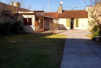 Casa en  Paso Del Rey, Partido De Moreno