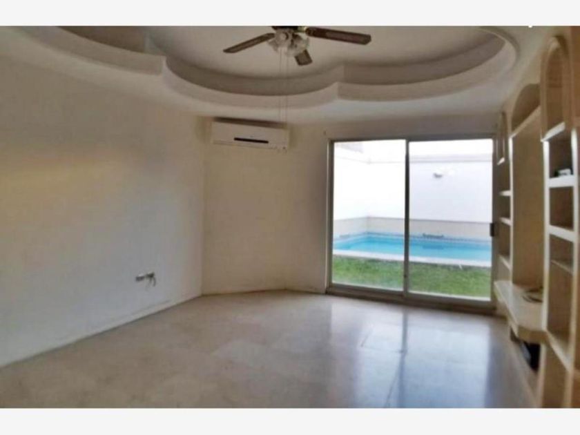 renta Casa en Torreón Jardín, Torreón (MX22NX4813) icasas.mx