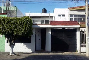 Casa en  Valle Quieto, Morelia, Michoacán