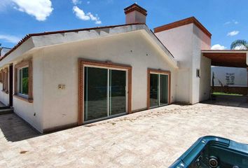Casa en fraccionamiento en  Privada De Las Abejas 70, Fracc Club De Golf Tequisquiapan, Tequisquiapan, Querétaro, 76799, Mex