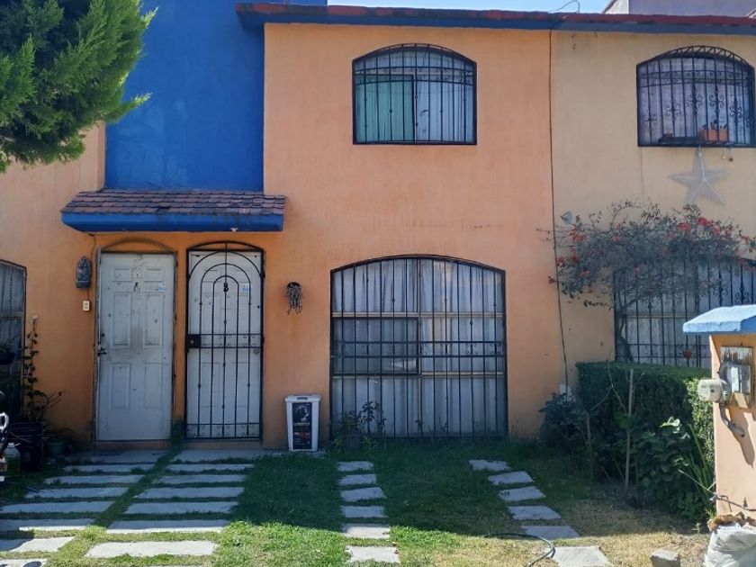 venta Casa en Ixtapaluca, Estado De México (434095--324)