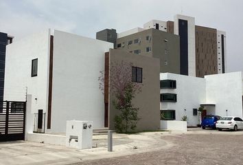 Casa en condominio en  El Pueblito, Corregidora, Querétaro, Mex