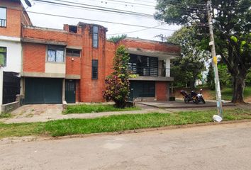 Casa en  Cra. 4a Nte. #67-39, Cali, Valle Del Cauca, Colombia