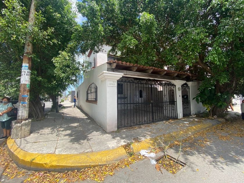 venta Casa en Supermanzana 50, Cancún (EB-IJ3099s)