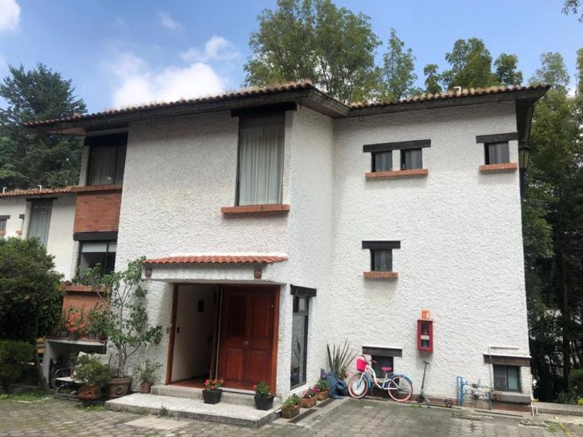 venta Casa en Colonia Olivar de los Padres, Álvaro Obregón, CDMX  (MX22-NR5786)
