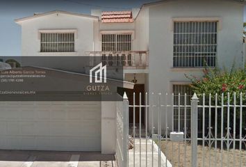 12 casas en venta en Lomas La Salle I, Chihuahua 