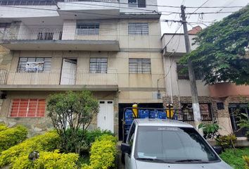 Casa en  Manrique Central 1, Medellín