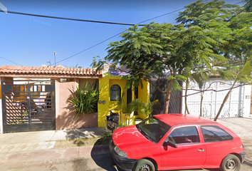 Casa en fraccionamiento en  Calle Santa Rosalía 133-175, Fraccionamiento Hacienda Santa Fe, Tlajomulco De Zúñiga, Jalisco, 45653, Mex