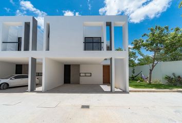 Casa en  Cholul, Mérida, Yucatán, Mex