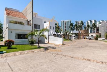 Casa en  Playa Diamante, Acapulco De Juárez