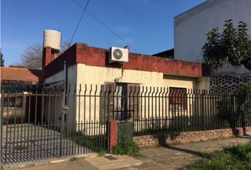 Casa en  Isidro Casanova, La Matanza