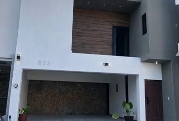 Casa en  La Estanzuela, Monterrey