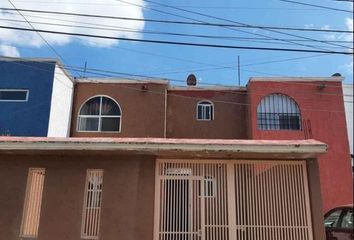 Casa en  Calle Capuchinos 2-35, Fracc Misión De San Carlos, Corregidora, Querétaro, 76903, Mex