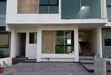 Casa en condominio en  El Alcázar (casa Fuerte), Tlajomulco De Zúñiga