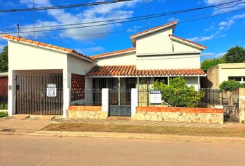 Casa en  Gálvez, Santa Fe