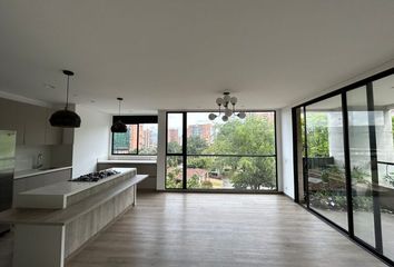 Apartamento en  Poblado, Medellín