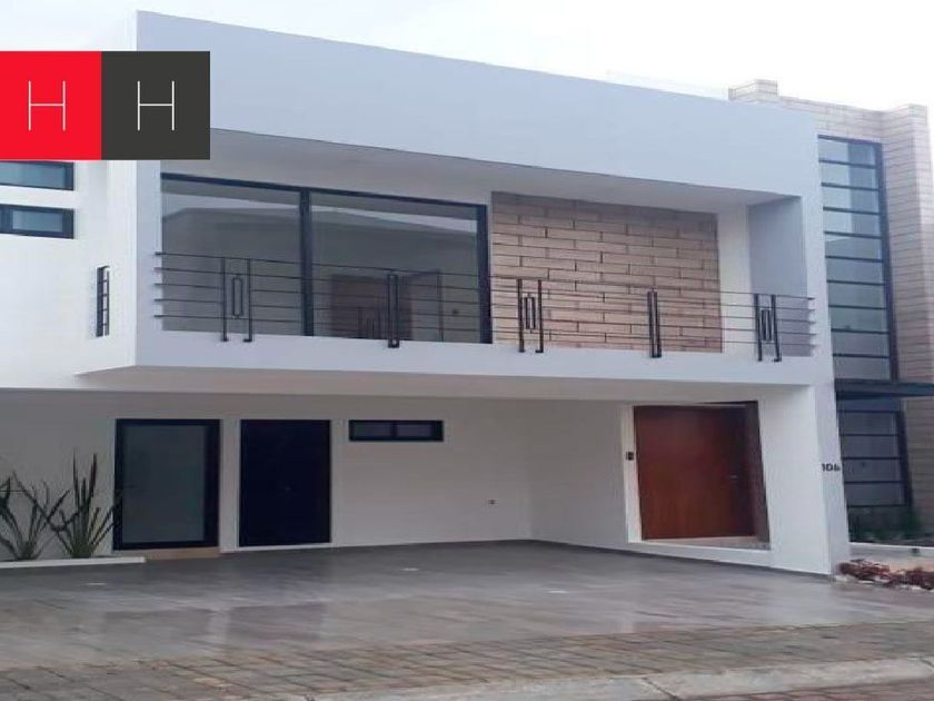 venta Casa en Fraccionamiento Lomas de Angelópolis, San Andrés Cholula  (EB-KB6766s)