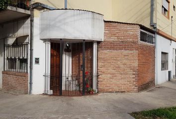 Casa en  Caseros, Tres De Febrero