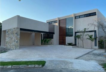 Casa en  Pueblo Chablekal, Mérida, Yucatán