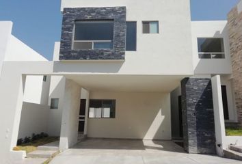 Casa en  Villas La Rioja, Monterrey