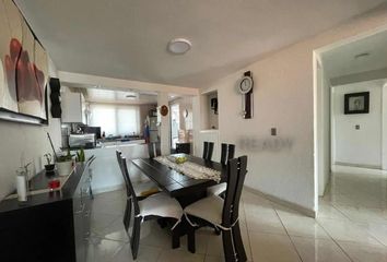 Casa en  7ma Cerrada Avenida 529, Aeropuerto, San Juan De Aragón I Sección, Gustavo A Madero, Ciudad De México, 07969, Mex