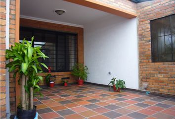 Casa en  Calle 66b #57c-20, Bogotá, Colombia