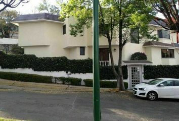 Casa en  Boulevard Bella Vista 5-13, Club De Golf Bellavista, Atizapán De Zaragoza, México, 52995, Mex